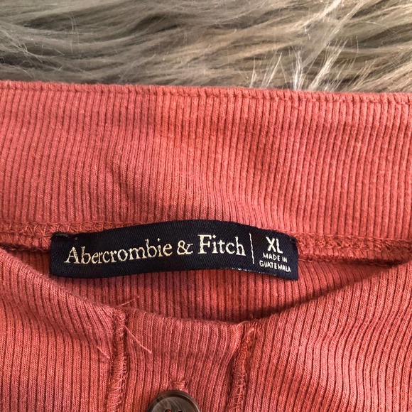 abercrombie and fitch off shoulder long sleeve top size extra large XL - Picture 3 of 3